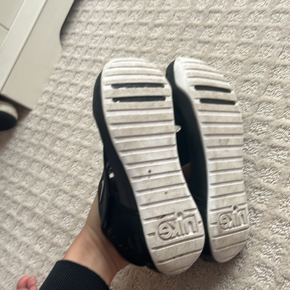 Nike Sandals - Picture 4 of 7